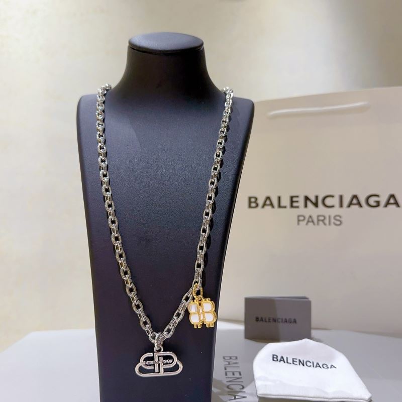 Ba1en*iaga necklaces